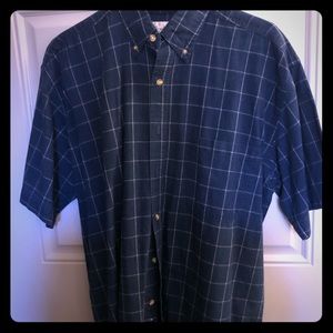 Men’s button down shirt, size L